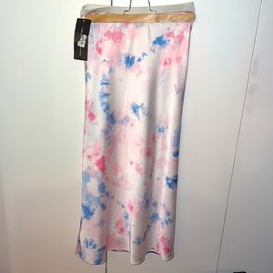 Brand new Bloomingdale’s Skirt